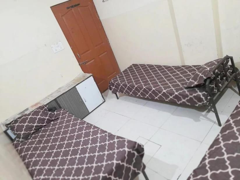 Aashiyana Boys Hostel Indore Exterior foto